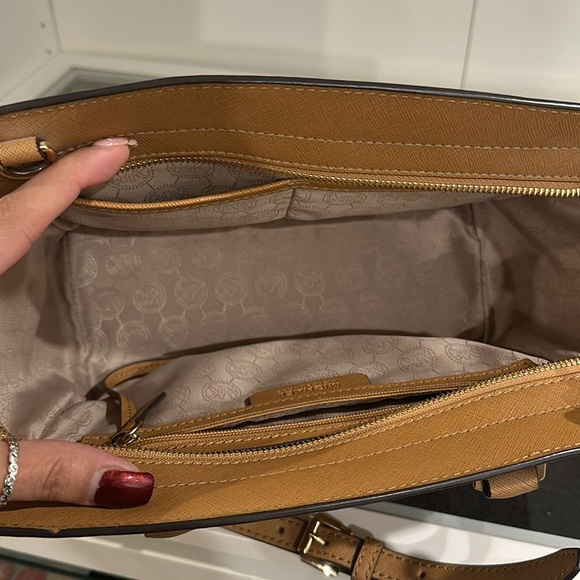 Michael kors beige bag - Picture 4 of 4